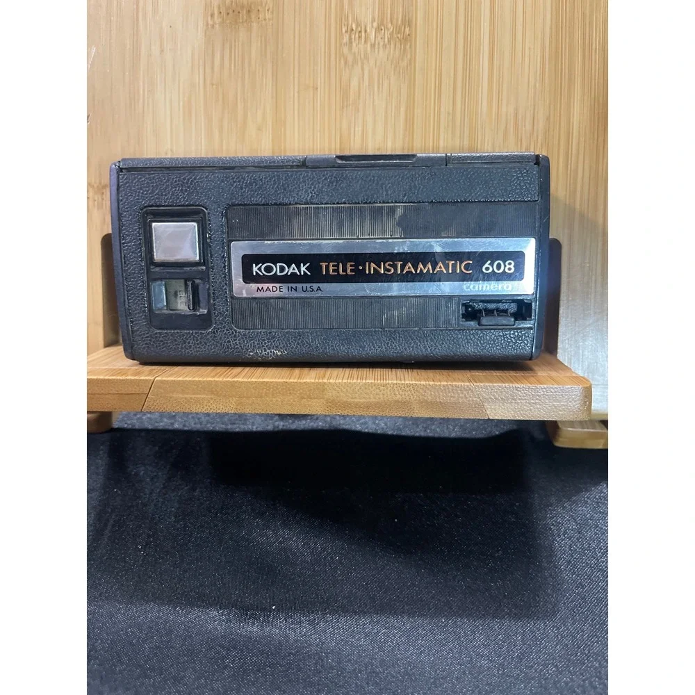 Kodak Tele-Instamatic 608 Vintage 110 Pocket Film Camera Black Made in USA